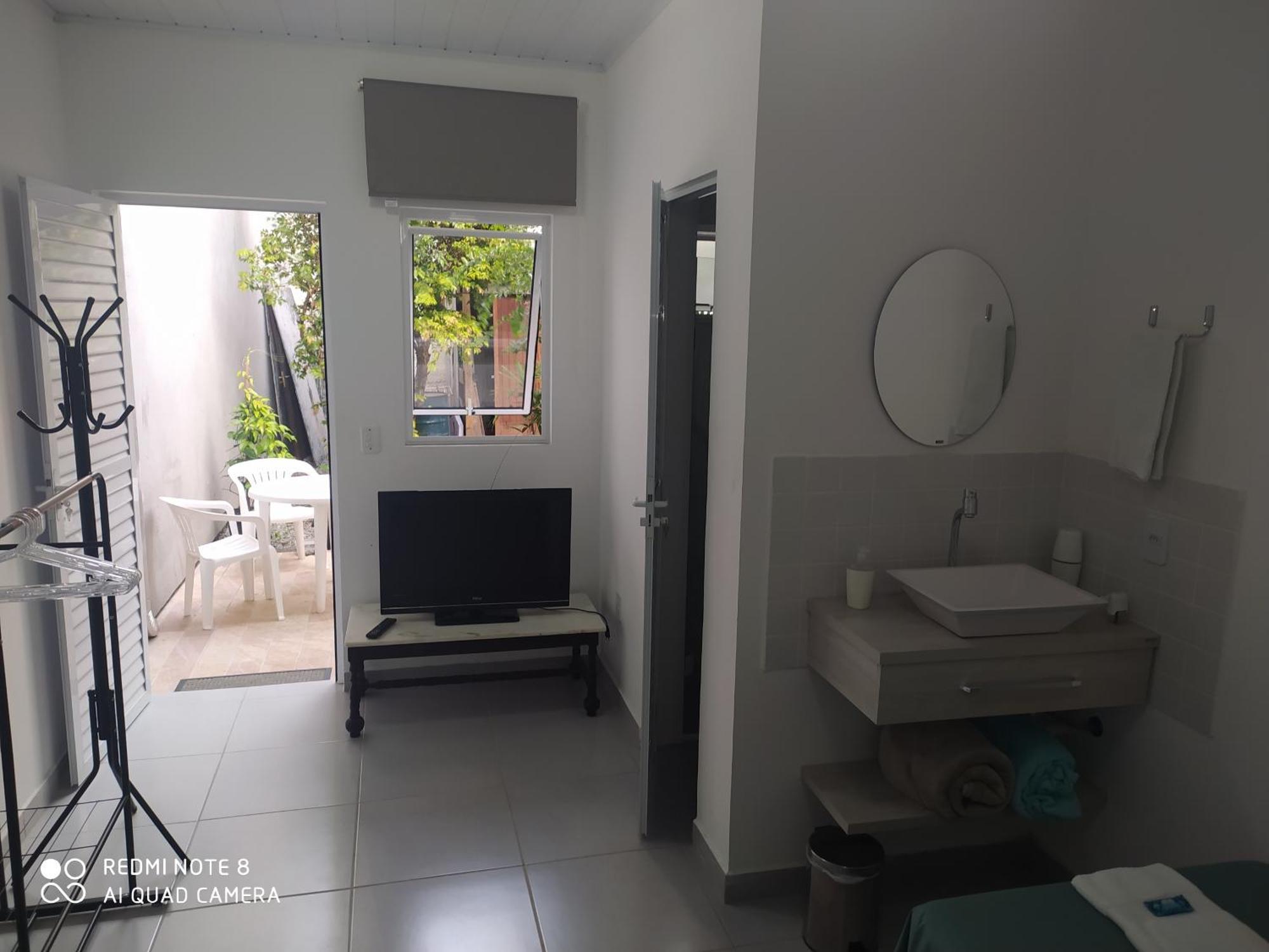 Pousada Casa Verde - Quartos Individuais - Smart Tv 32 - E Banheiro Privativo Apartment อิตาจาอิ ห้อง รูปภาพ