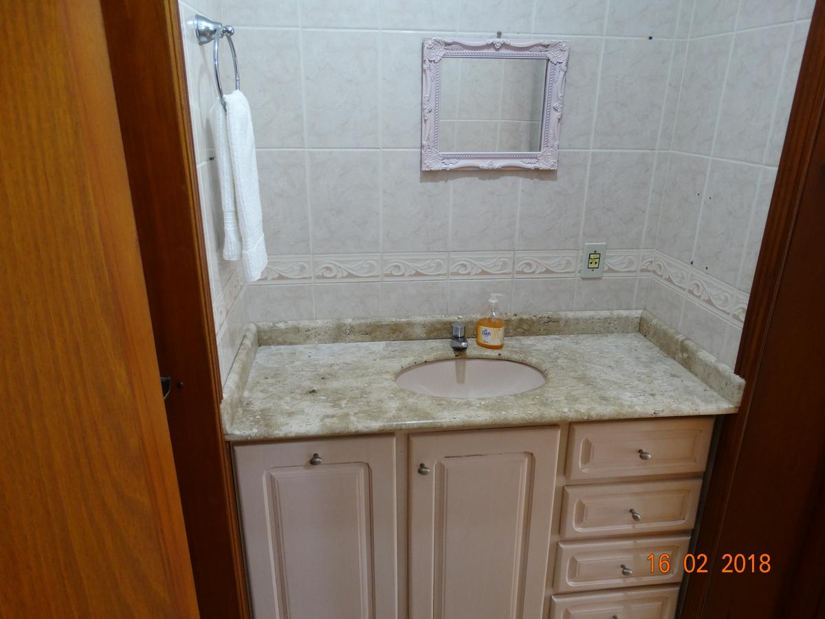 Pousada Casa Verde - Quartos Individuais - Smart Tv 32 - E Banheiro Privativo Apartment อิตาจาอิ ภายนอก รูปภาพ